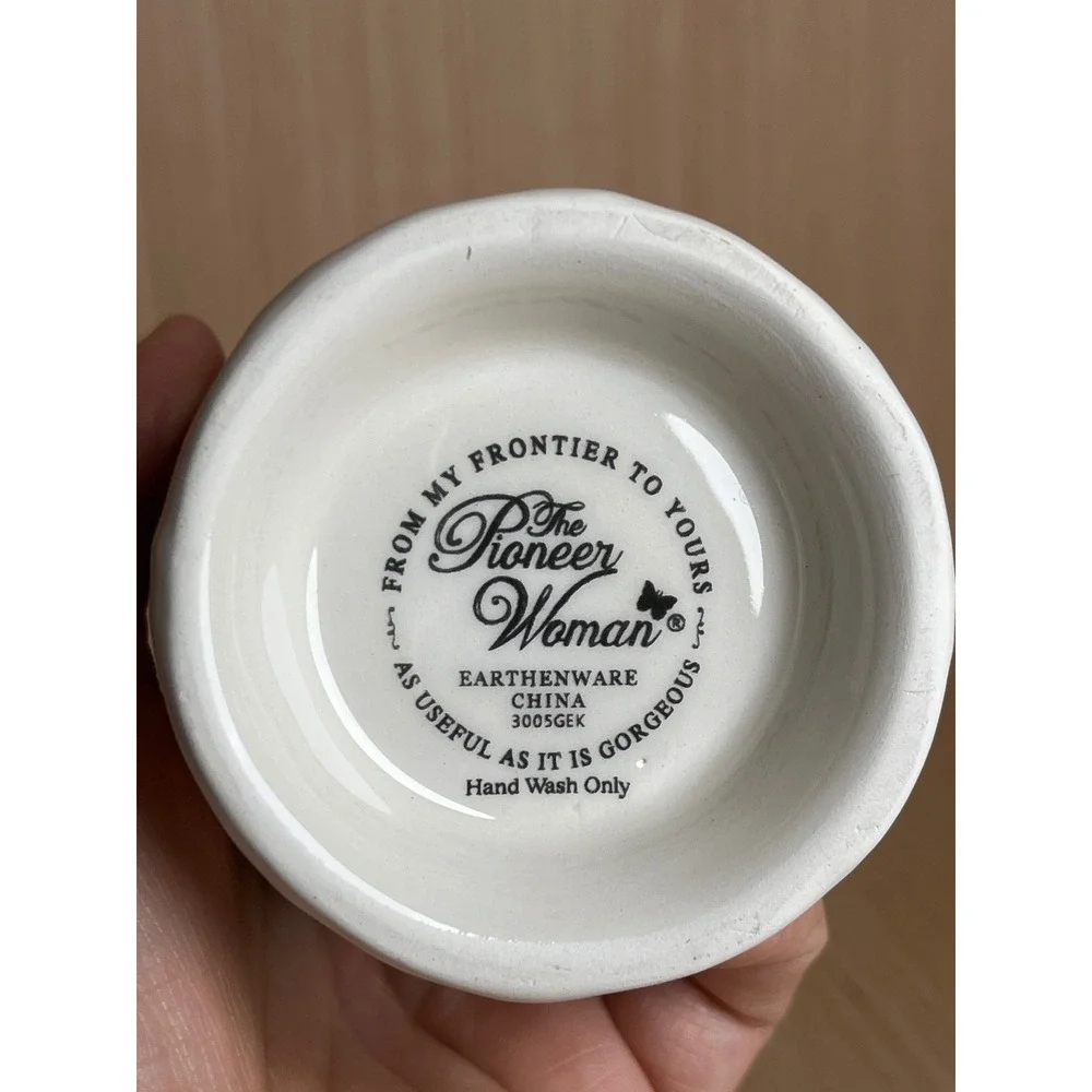 The Pioneer Woman Vintage Floral Earthenware Soap Dispenser Discontinued